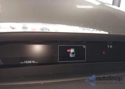 2017 Toyota Prius Three Touring z USA, uszkodzony, nr VIN JTDKARFU8H3544728